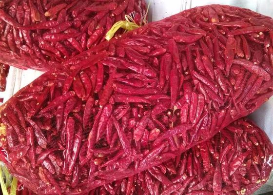 8% suszone na wilgoć całe czerwone papryczki chili