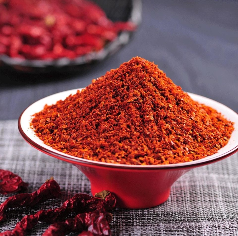 Suszone czerwone, zmiażdżone płatki chili papryki 4-7 cm bez łodygi